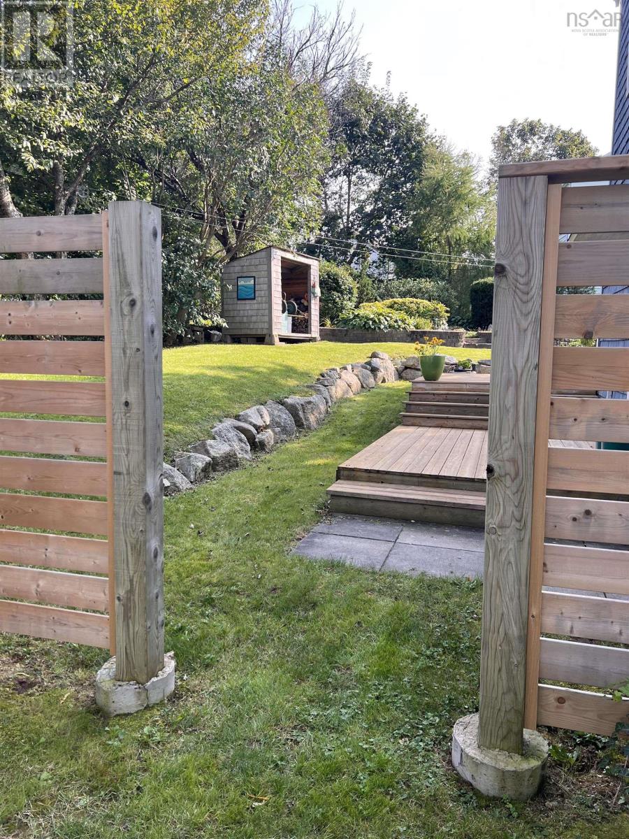 Property 41 of 45 of 30 Melwood Avenue