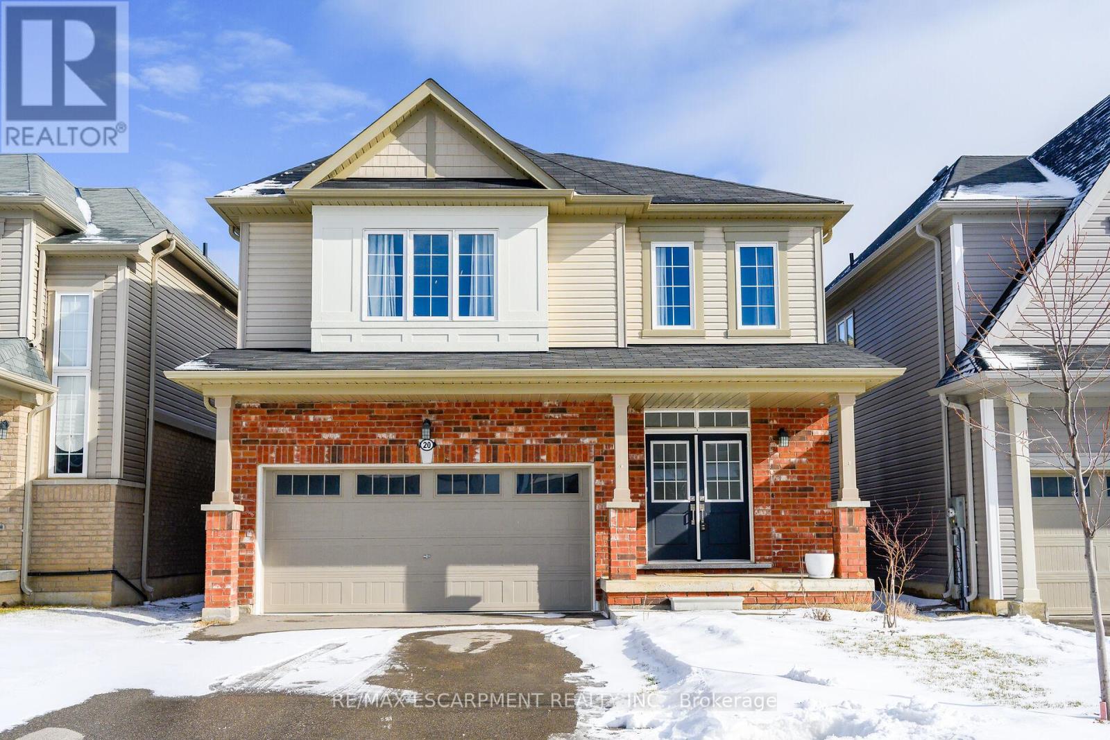 20 ARMES STREET - Photo 2 of 50, Hamilton (Binbrook), Ontario