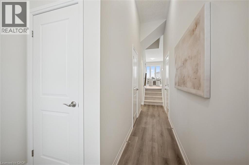 115 WINTER WREN Crescent - Photo 4 of 23, Kitchener, Ontario