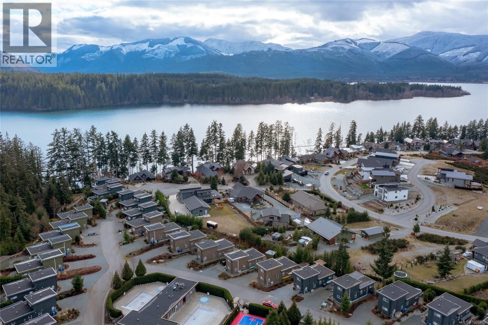 9336 Cabin Way - Photo 2 of 32, Lake Cowichan, British Columbia