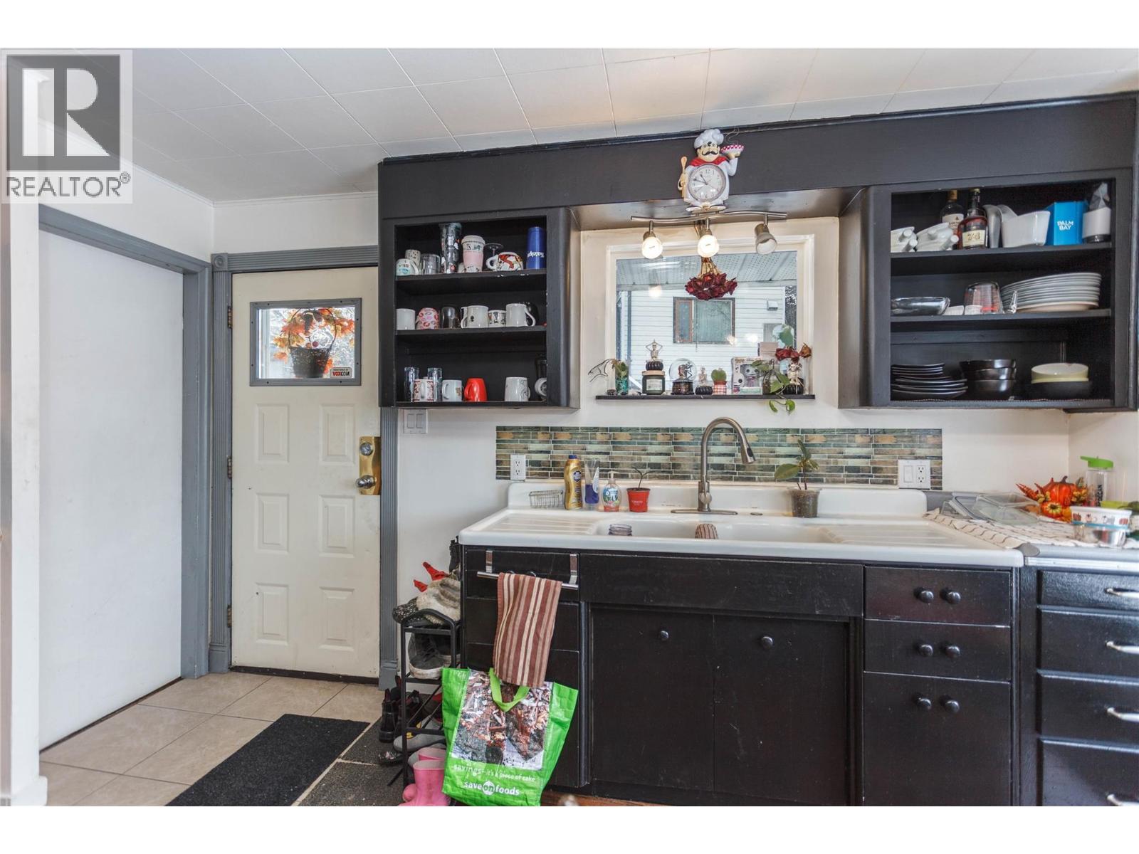 2017 Catt Avenue, Lumby