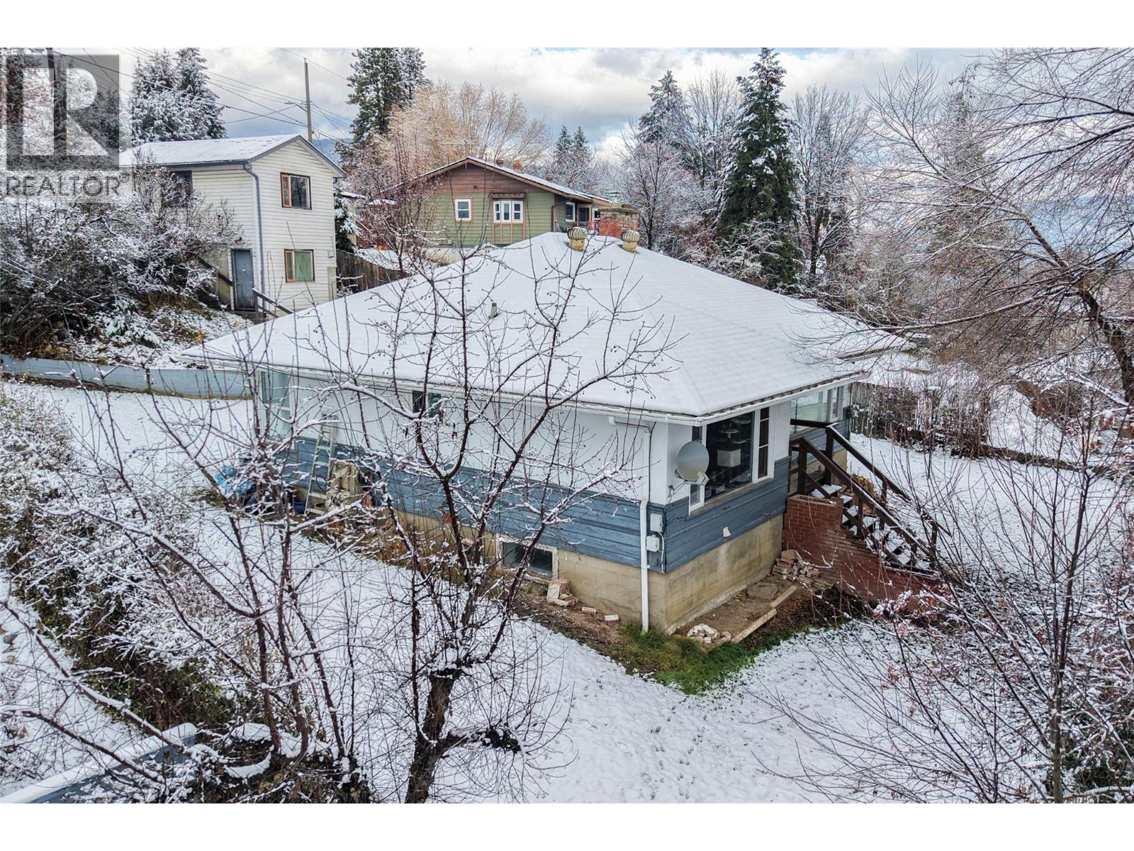 2017 Catt Avenue, Lumby