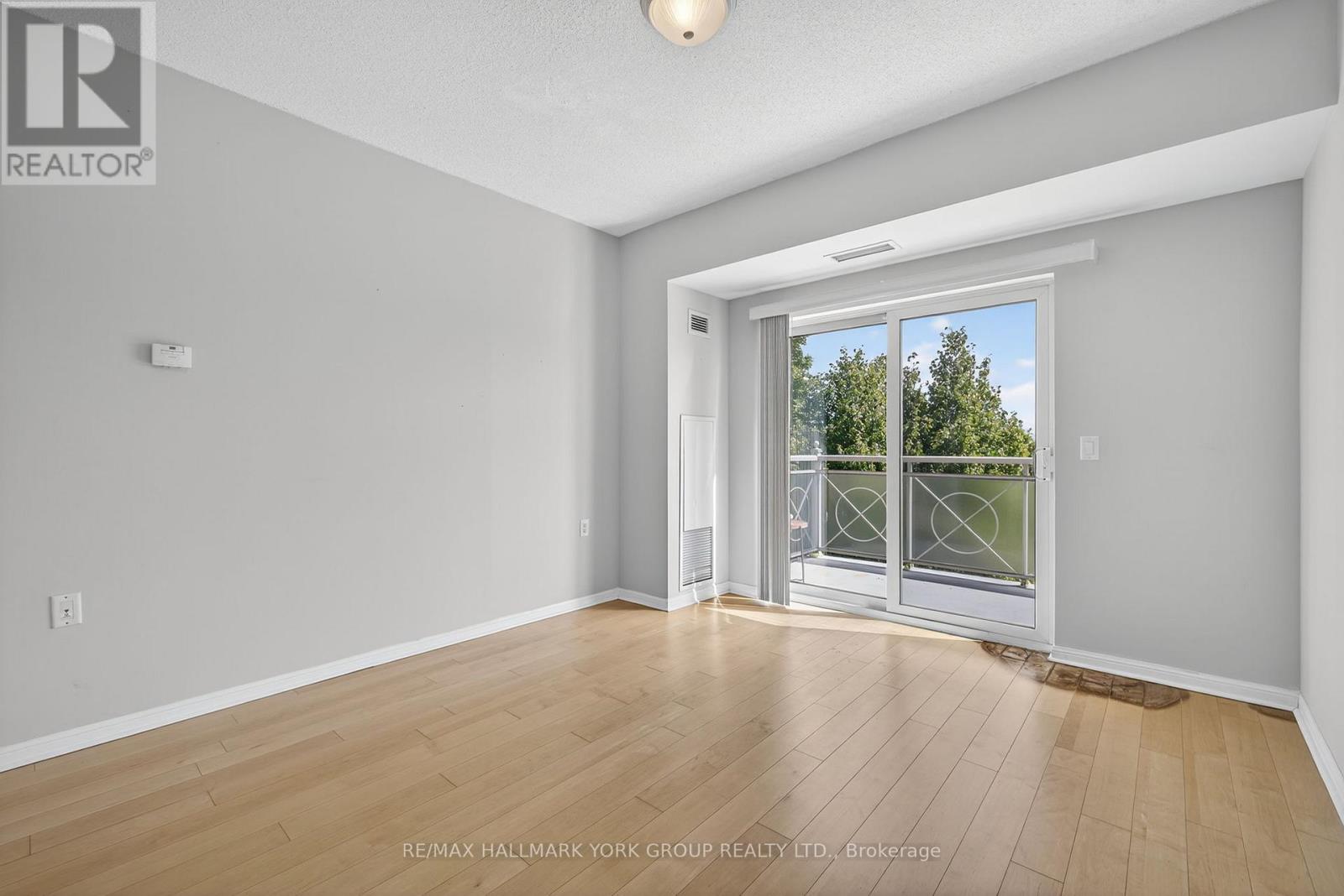 #509 2500 RUTHERFORD ROAD - 18