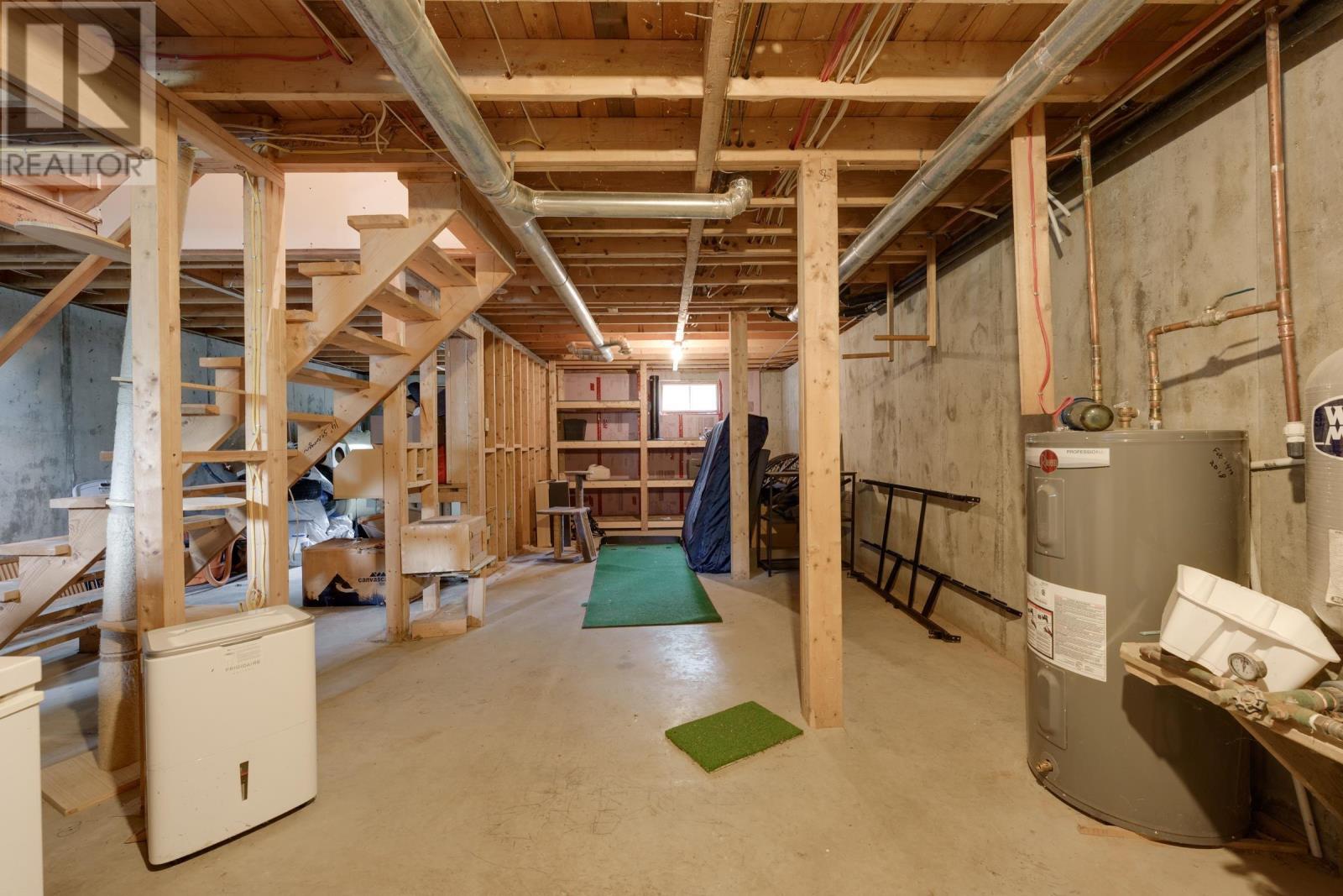 Property 22 of 35 of 10247 Highway 3