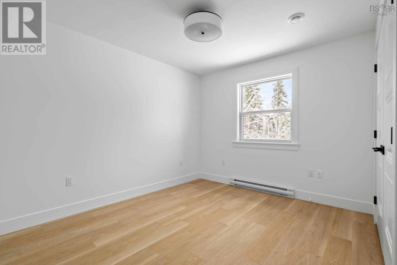 Property 32 of 48 of 432-A Everwood Avenue