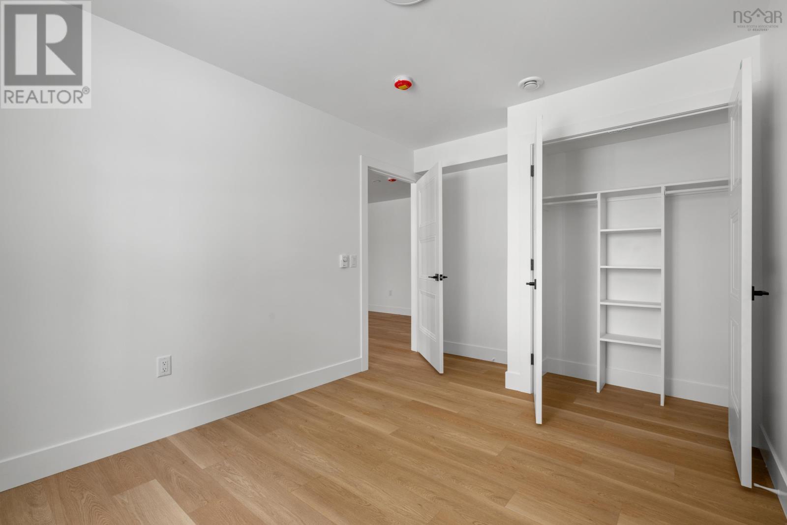 Property 43 of 48 of 432-A Everwood Avenue