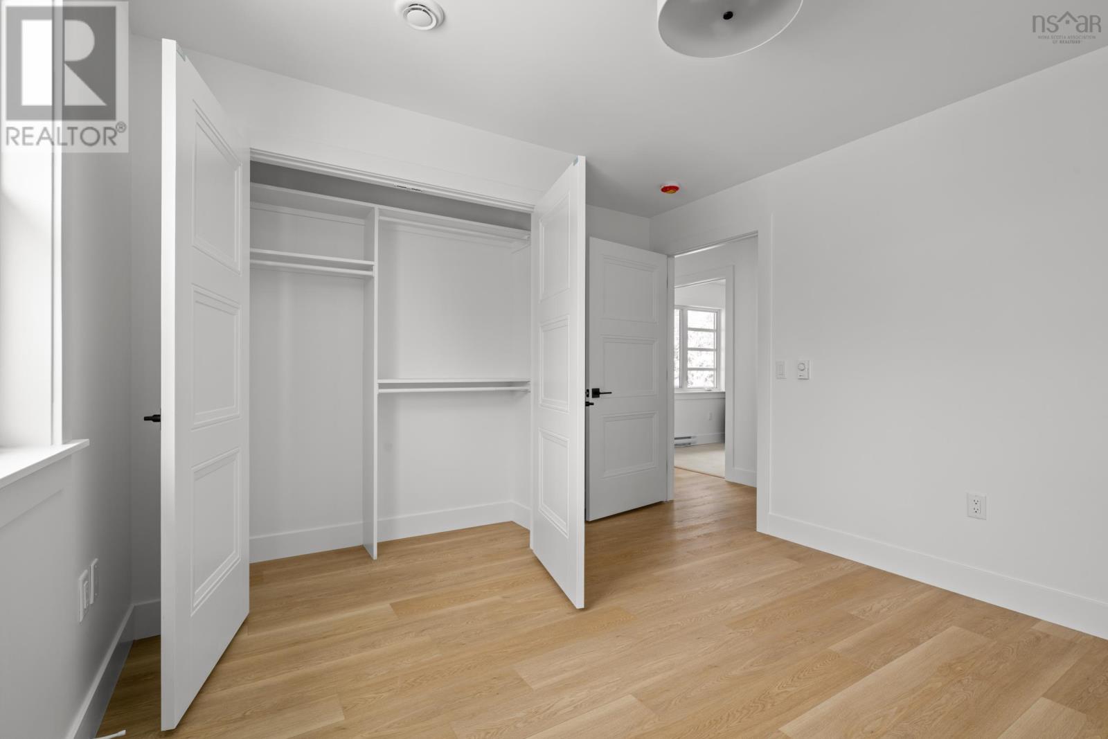 Property 33 of 48 of 432-A Everwood Avenue