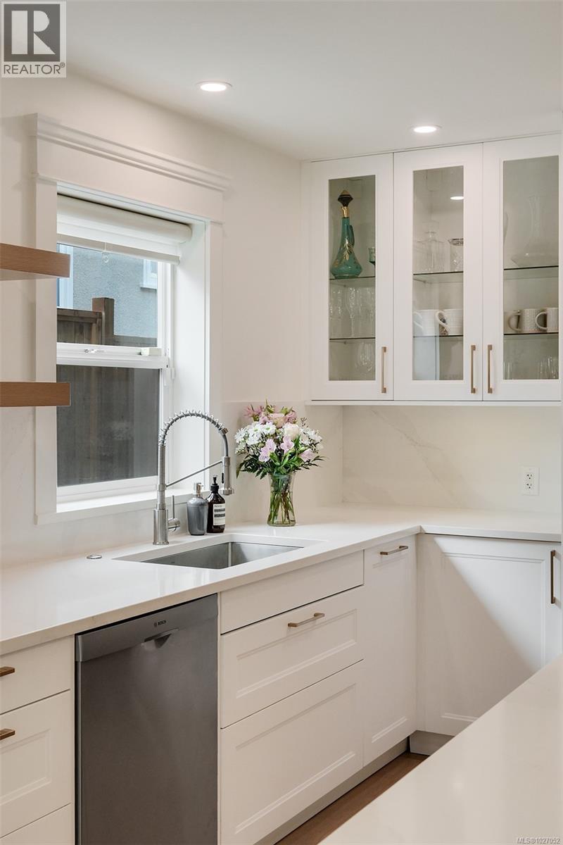  1317 Balmoral Road, Victoria