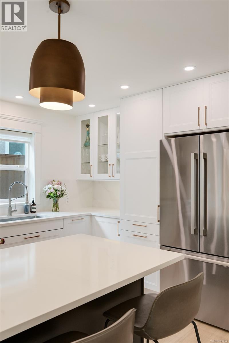  1317 Balmoral Road, Victoria