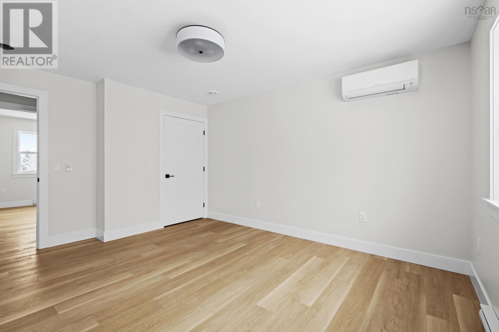 Property 30 of 46 of Lot 403 305 Everwood Avenue