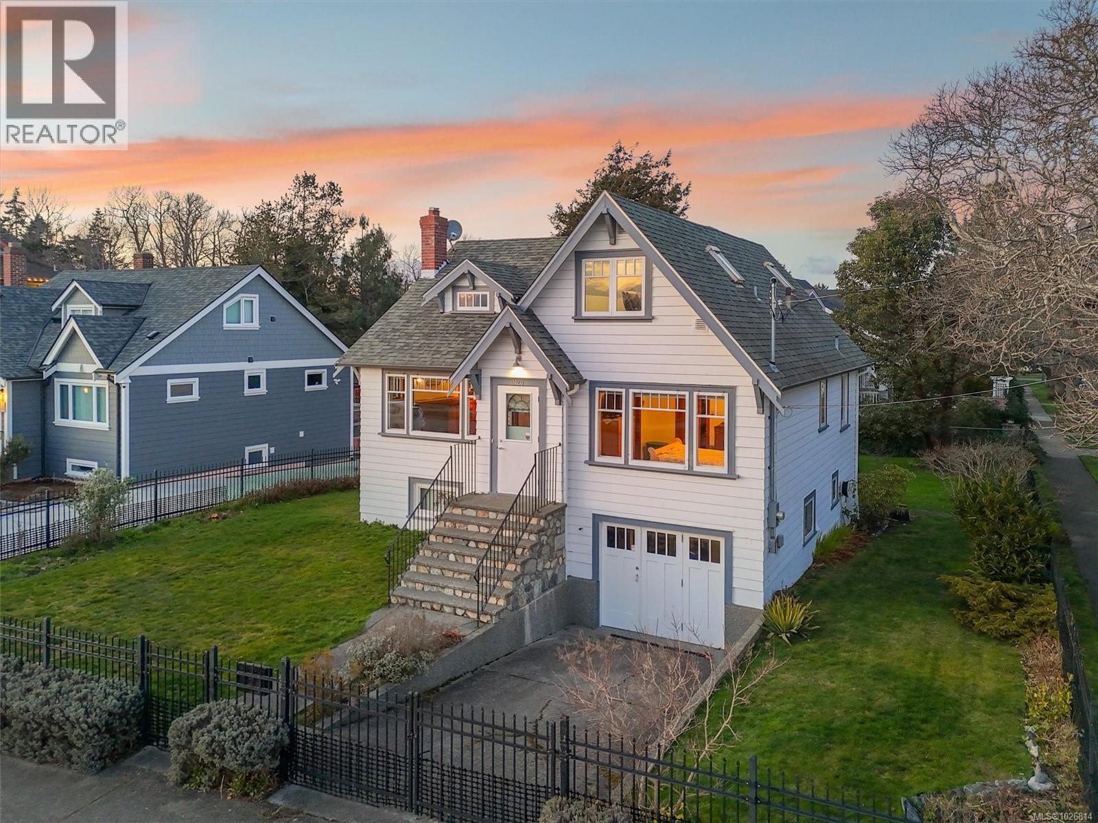 1120 Dallas Rd - Photo 2 of 56, Victoria, British Columbia