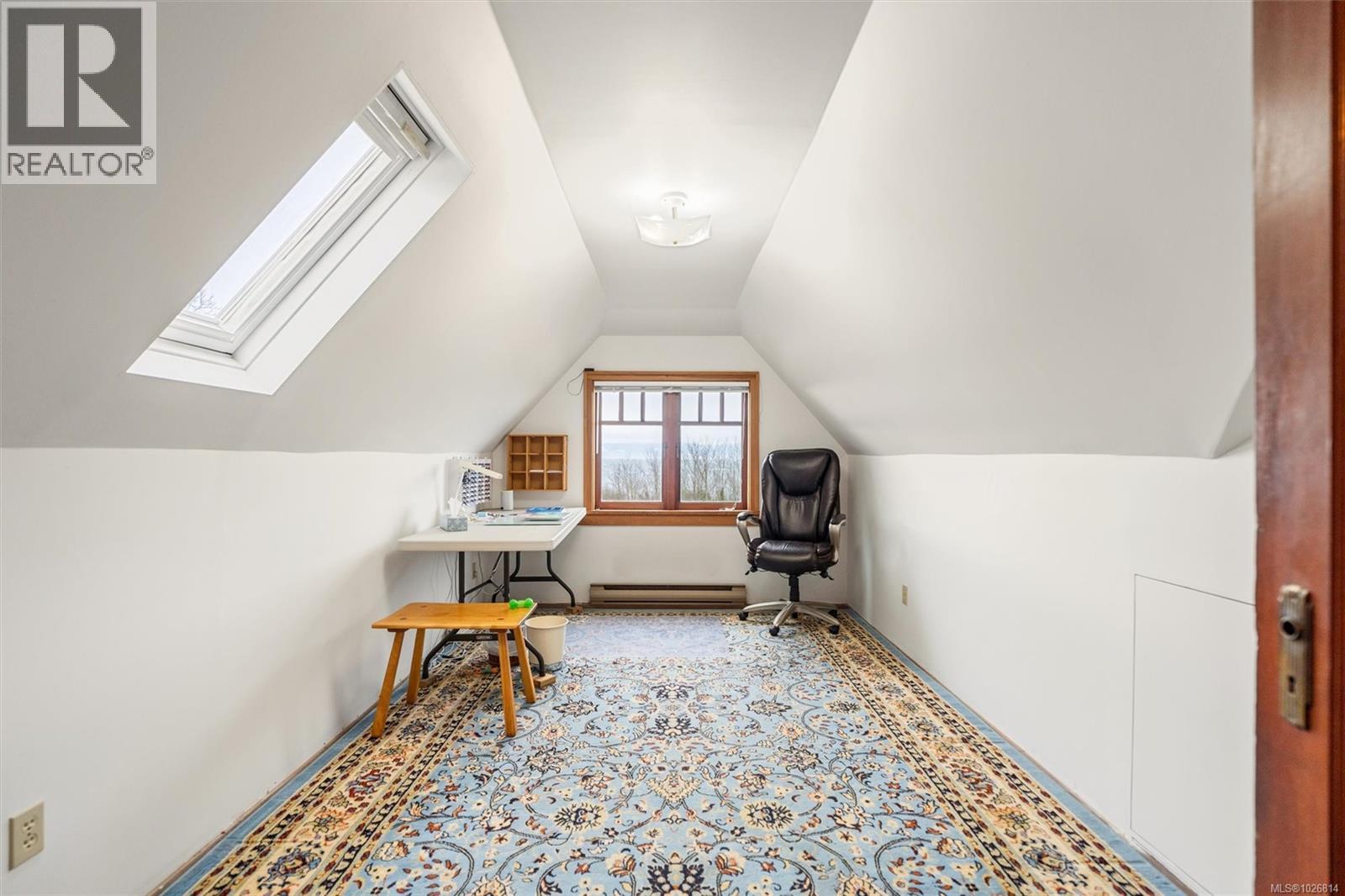  1120 Dallas Road, Victoria