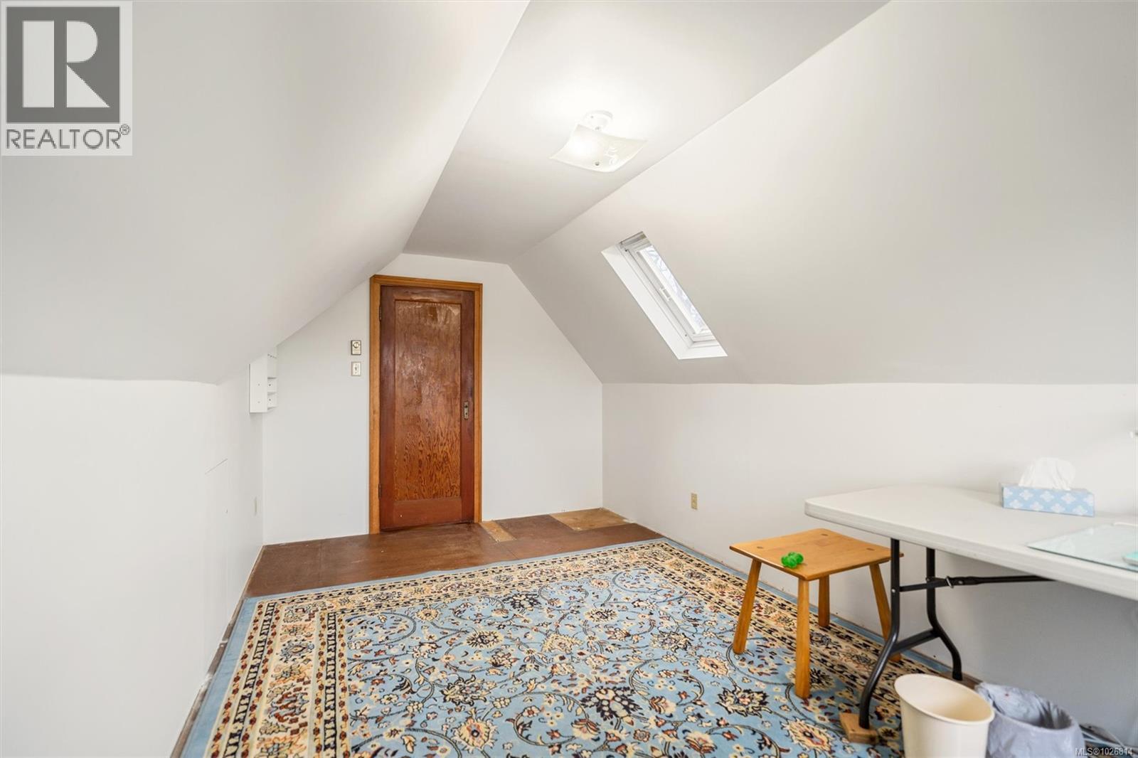  1120 Dallas Road, Victoria