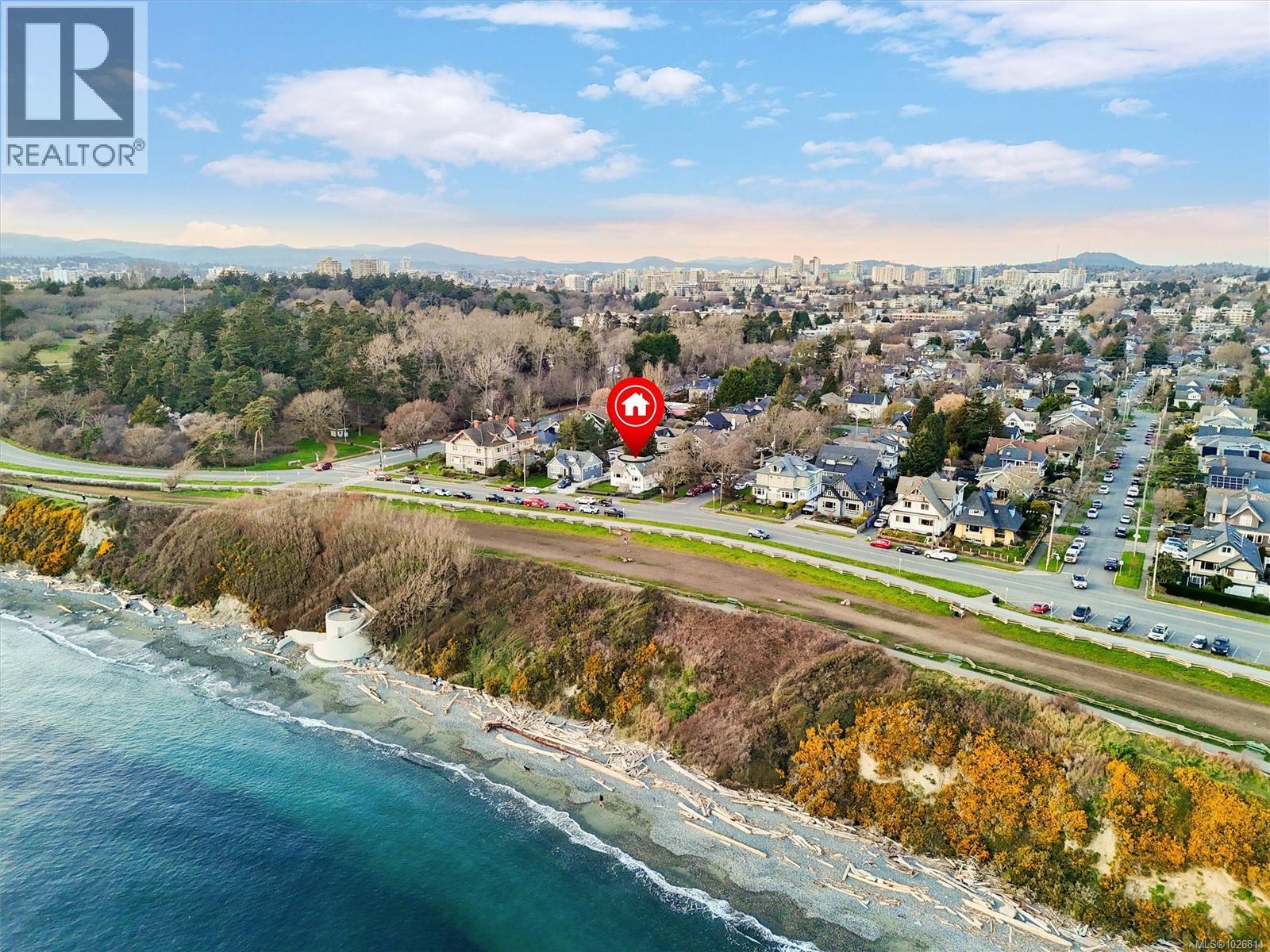  1120 Dallas Road, Victoria