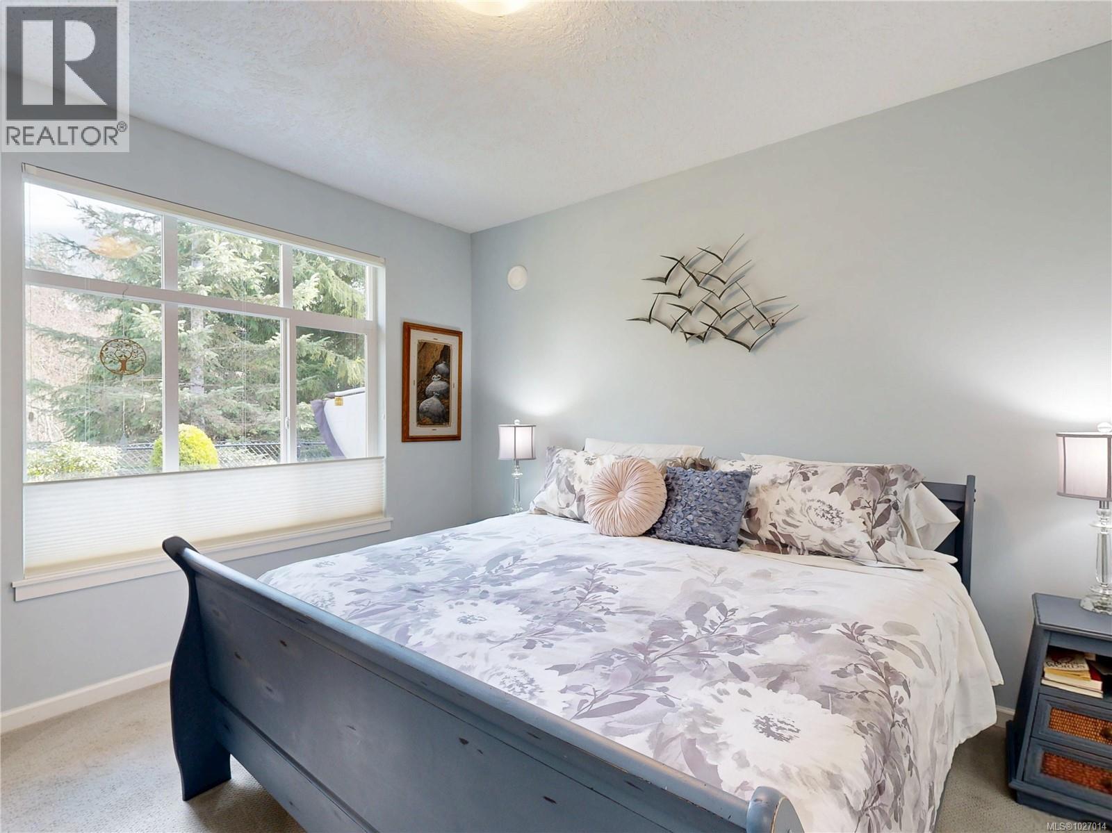 6357 SHAMBROOK DR - 19