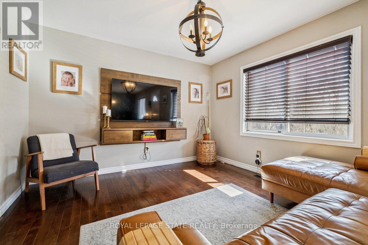 41 BALDWIN STREET - Photo 5 of 30, Hamilton (Dundas), Ontario