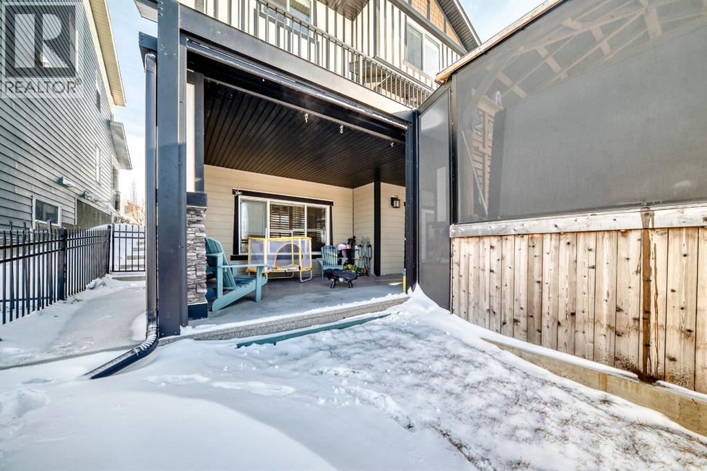 69 Sundown Grove, Cochrane
