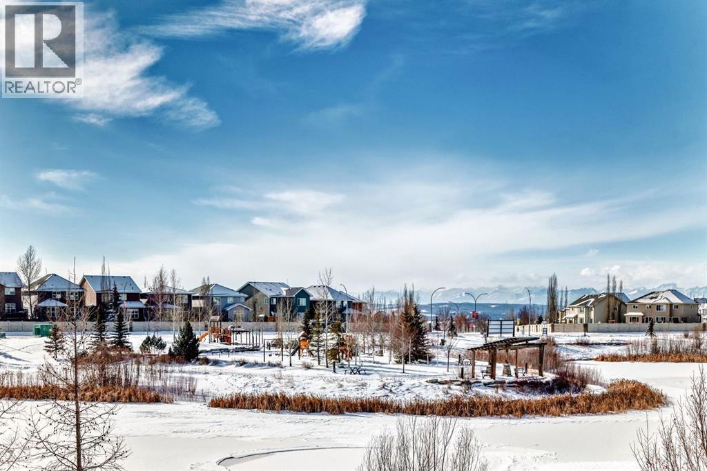 69 Sundown Grove, Cochrane