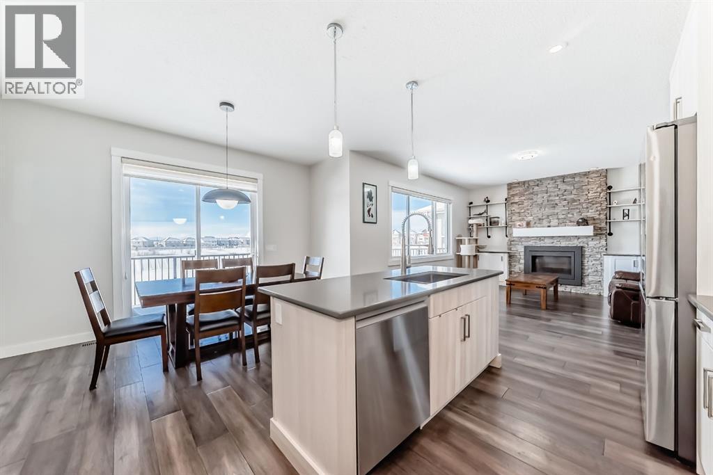 69 Sundown Grove, Cochrane