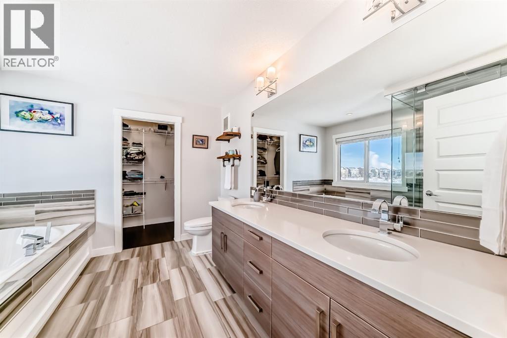 69 Sundown Grove, Cochrane