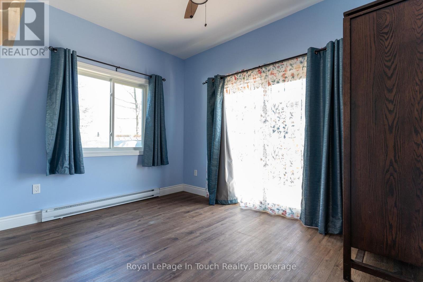 26 MACEY BAY ROAD - 18