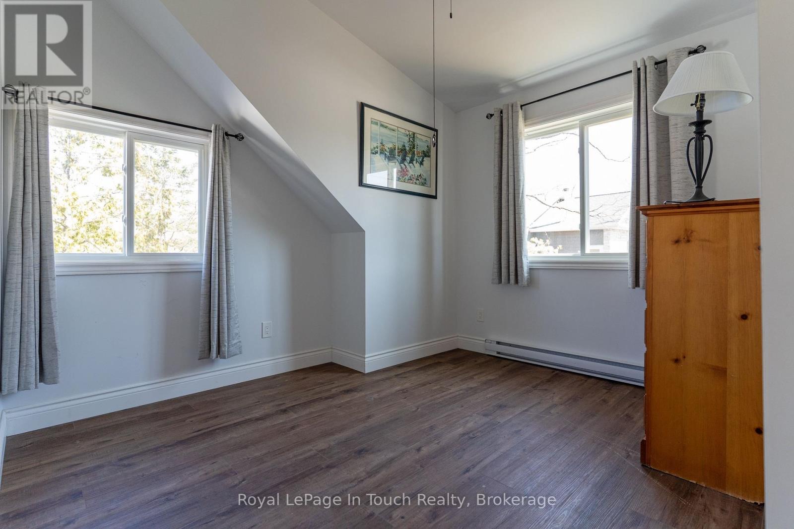26 MACEY BAY ROAD - 19