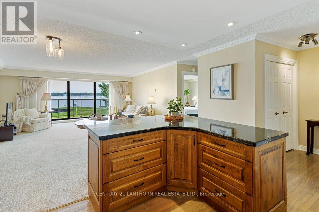 204 - 2 SOUTH FRONT STREET - Photo 5 of 34, Belleville (Belleville Ward), Ontario