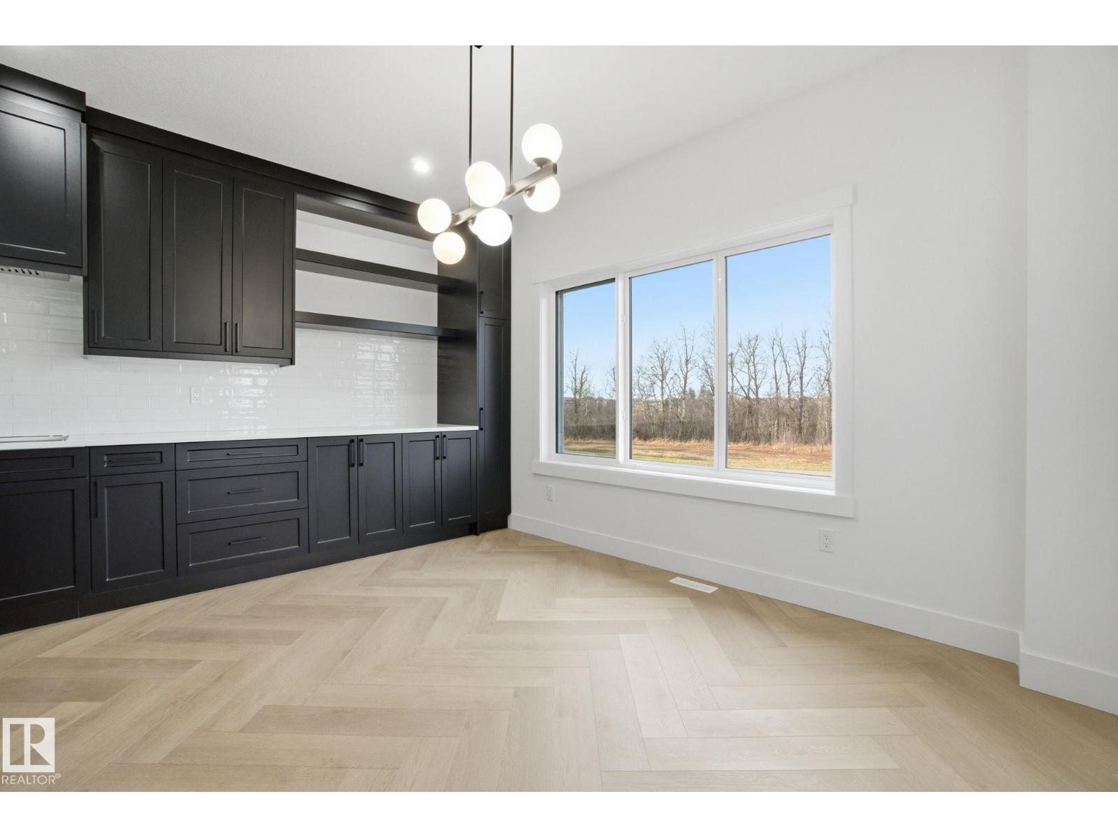 
          3294 Chernowski WY SW
            <br/>
            <span>Edmonton</span>
            , 
            <span>AB</span>
             <span>T6W5H2</span>
         - Photo 29