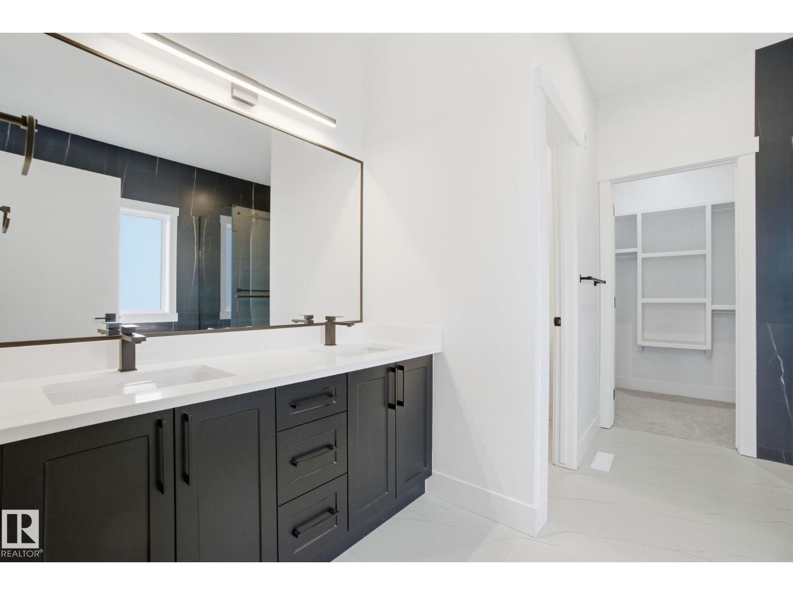 
          3294 Chernowski WY SW
            <br/>
            <span>Edmonton</span>
            , 
            <span>AB</span>
             <span>T6W5H2</span>
         - Photo 14