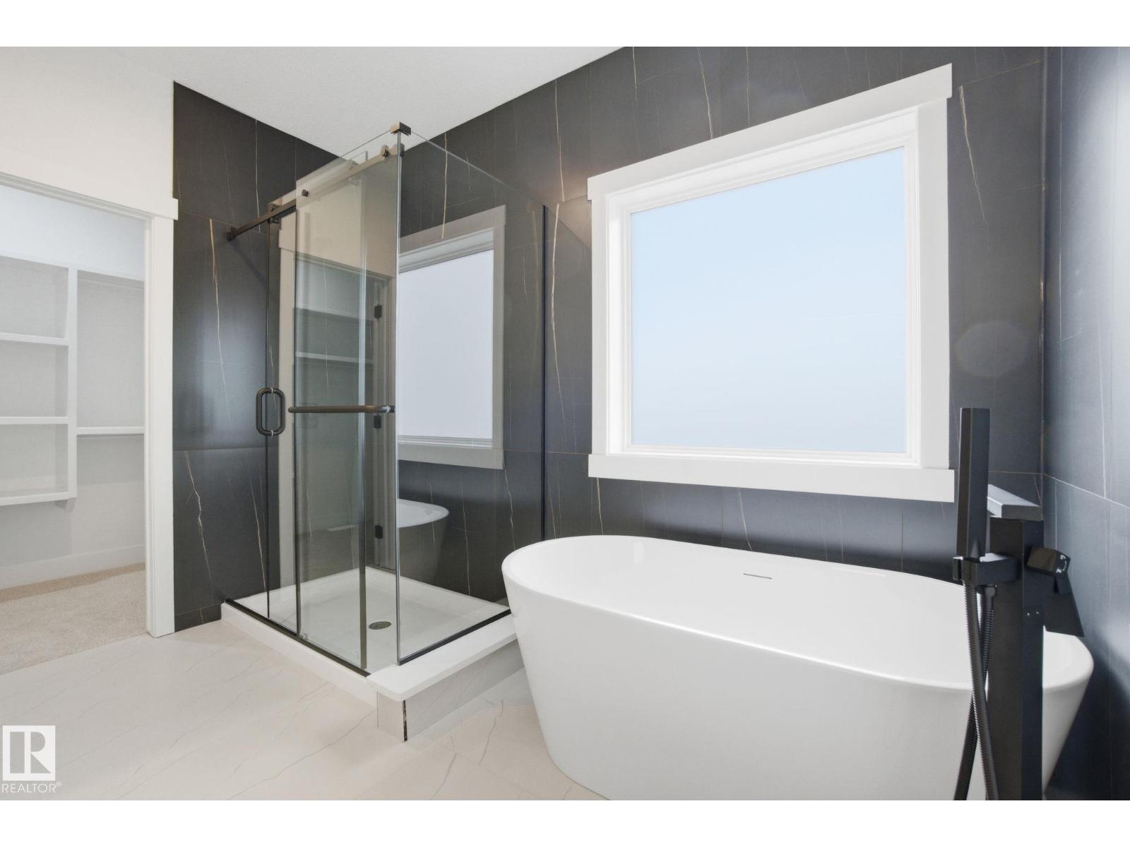 
          3294 Chernowski WY SW
            <br/>
            <span>Edmonton</span>
            , 
            <span>AB</span>
             <span>T6W5H2</span>
         - Photo 41