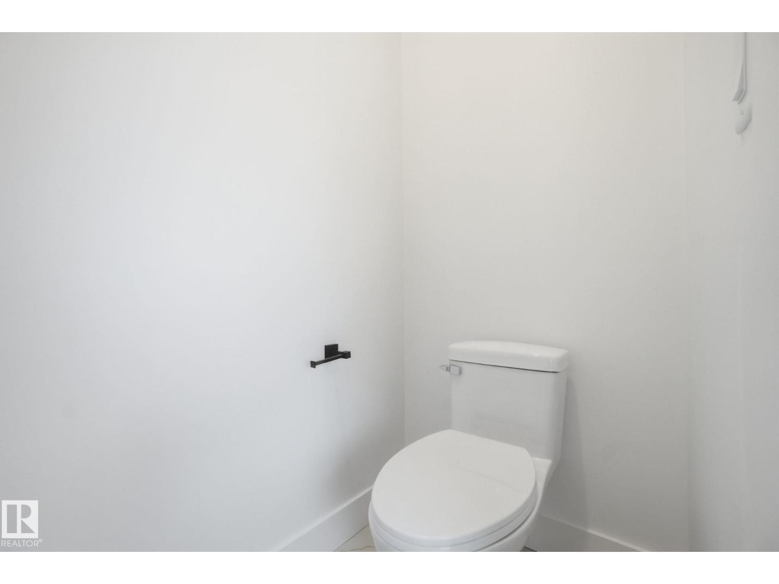 
          3294 Chernowski WY SW
            <br/>
            <span>Edmonton</span>
            , 
            <span>AB</span>
             <span>T6W5H2</span>
         - Photo 21