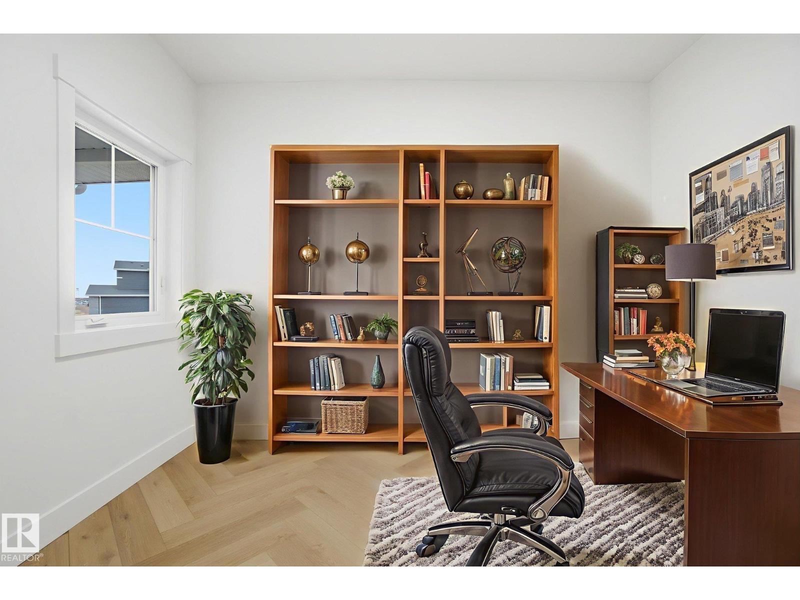 
          3294 Chernowski WY SW
            <br/>
            <span>Edmonton</span>
            , 
            <span>AB</span>
             <span>T6W5H2</span>
         - Photo 34