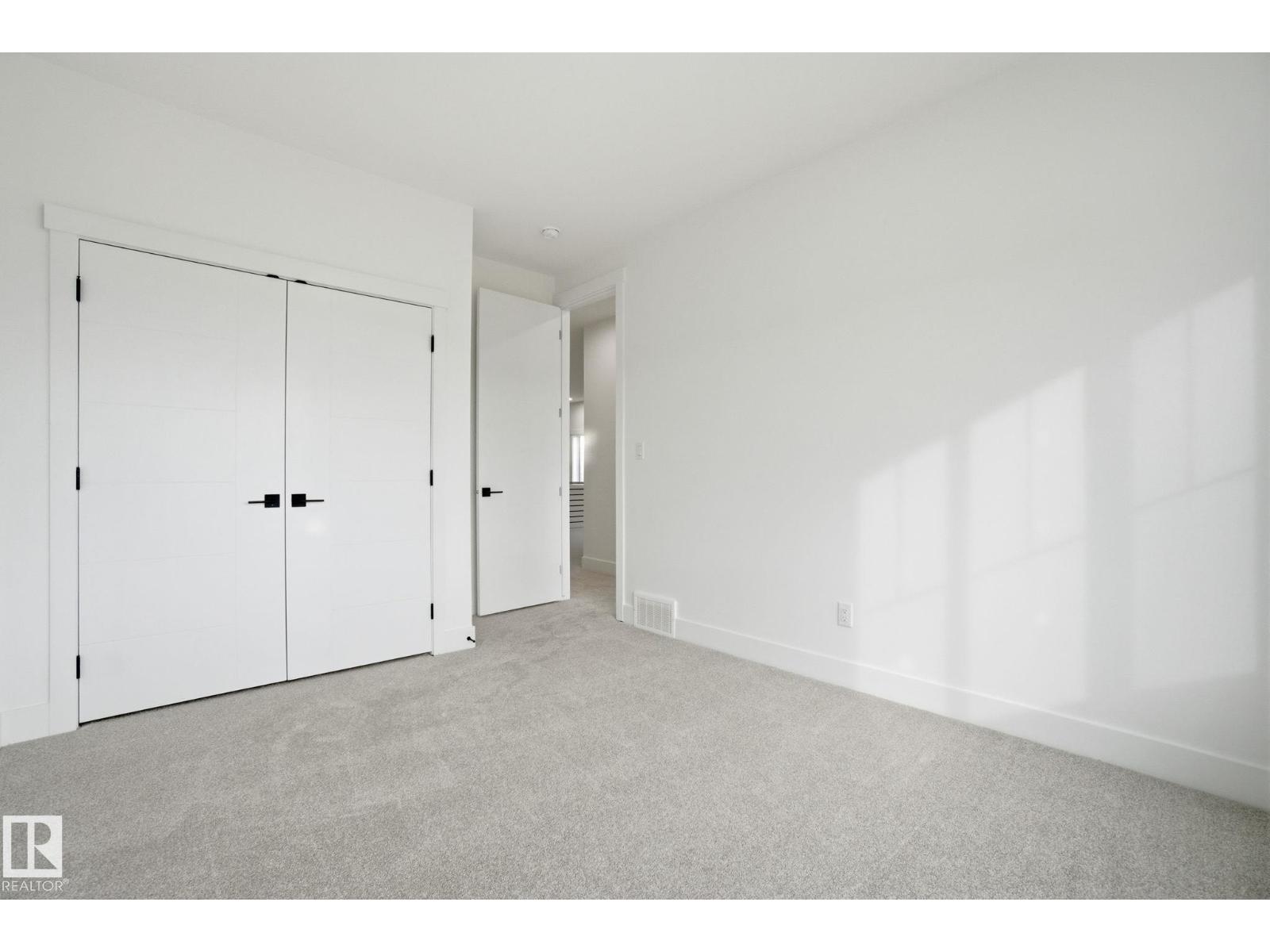 
          3294 Chernowski WY SW
            <br/>
            <span>Edmonton</span>
            , 
            <span>AB</span>
             <span>T6W5H2</span>
         - Photo 6