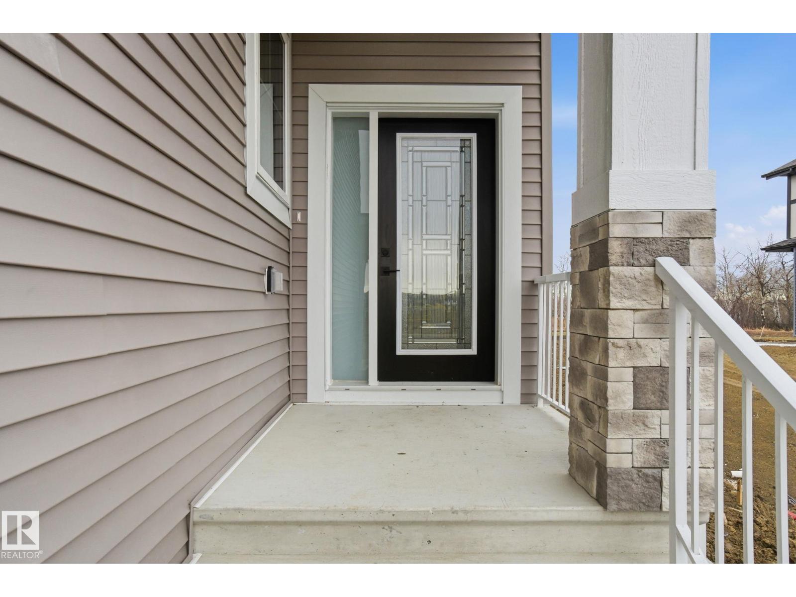 
          3294 Chernowski WY SW
            <br/>
            <span>Edmonton</span>
            , 
            <span>AB</span>
             <span>T6W5H2</span>
         - Photo 28