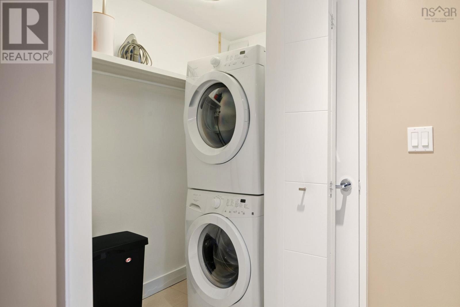 Property 18 of 22 of 1004 6369 Coburg Road