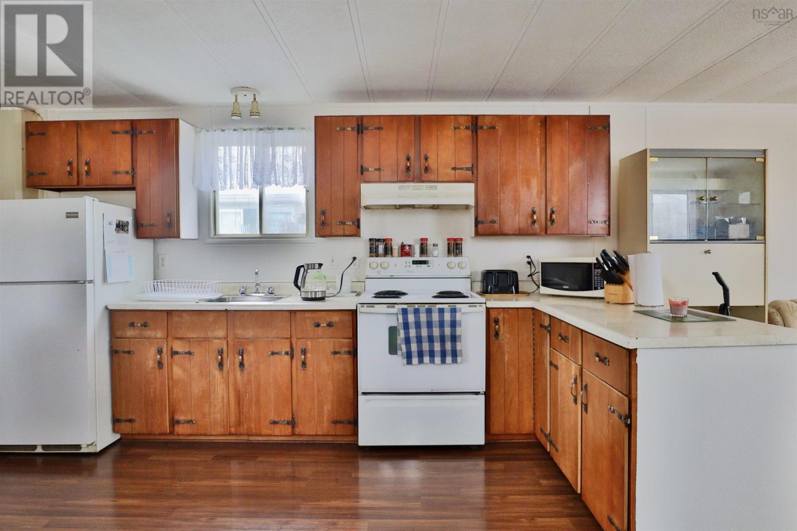 Property 4 of 12 of 29 Maple Lane