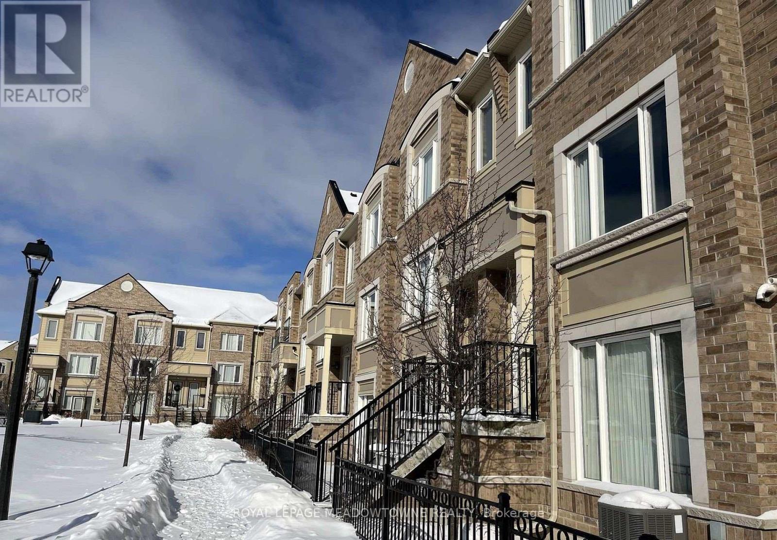 3135 Boxford Crescent 9