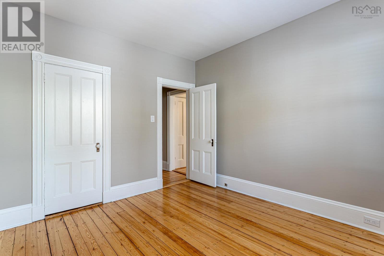 Property 38 of 43 of 6045/6047 Williams Street