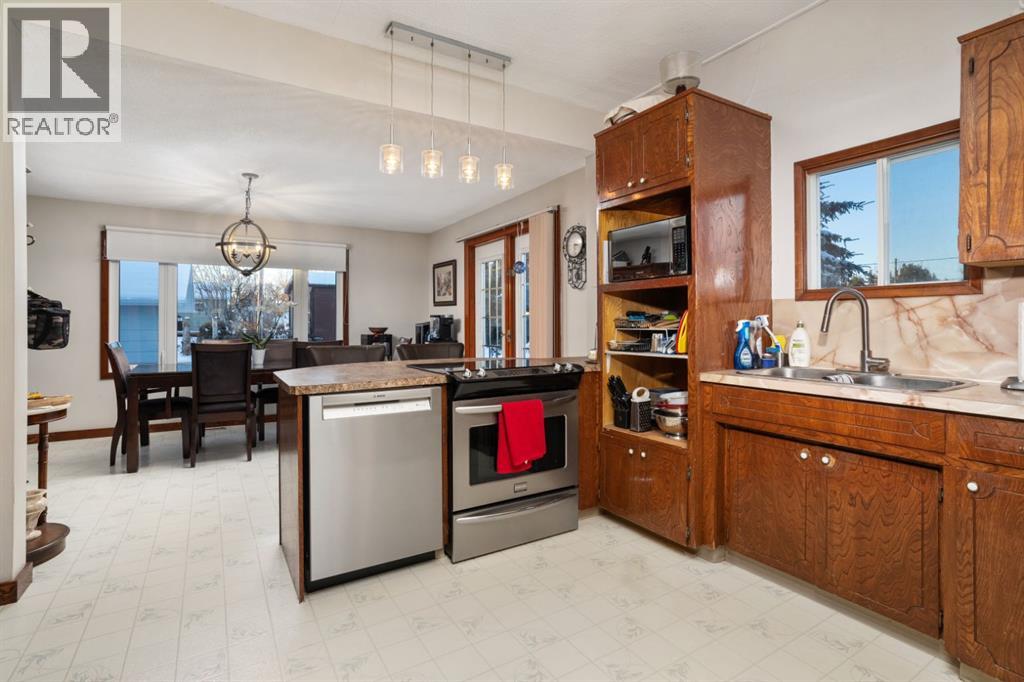 
          4825 51 Street
            <br/>
            <span>Sedgewick</span>
            , 
            <span>AB</span>
             <span>T0B4C0</span>
         - Photo 7