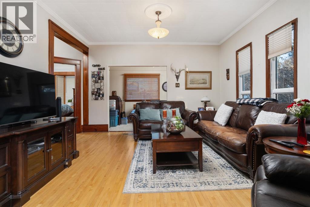 
          4825 51 Street
            <br/>
            <span>Sedgewick</span>
            , 
            <span>AB</span>
             <span>T0B4C0</span>
        