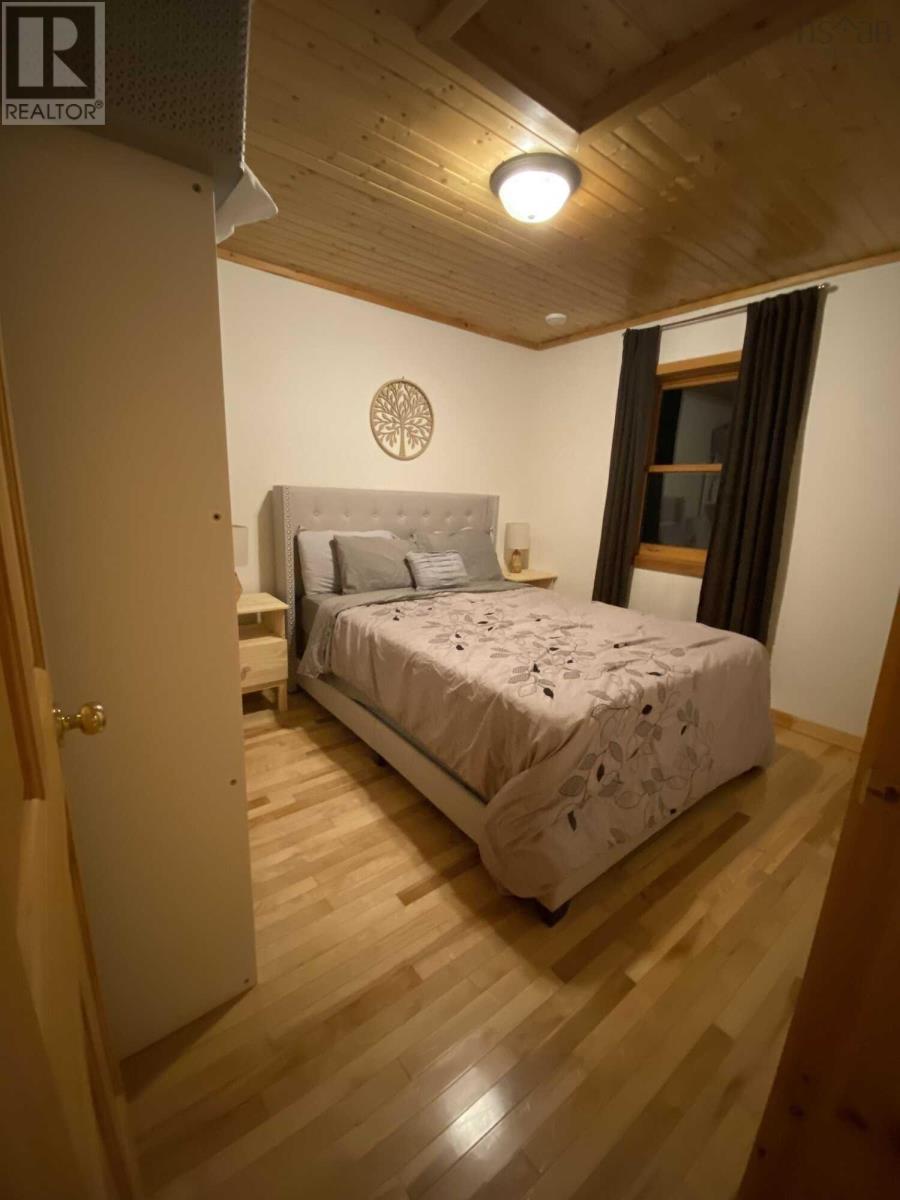 Property 11 of 21 of 81 Canyon Point Road