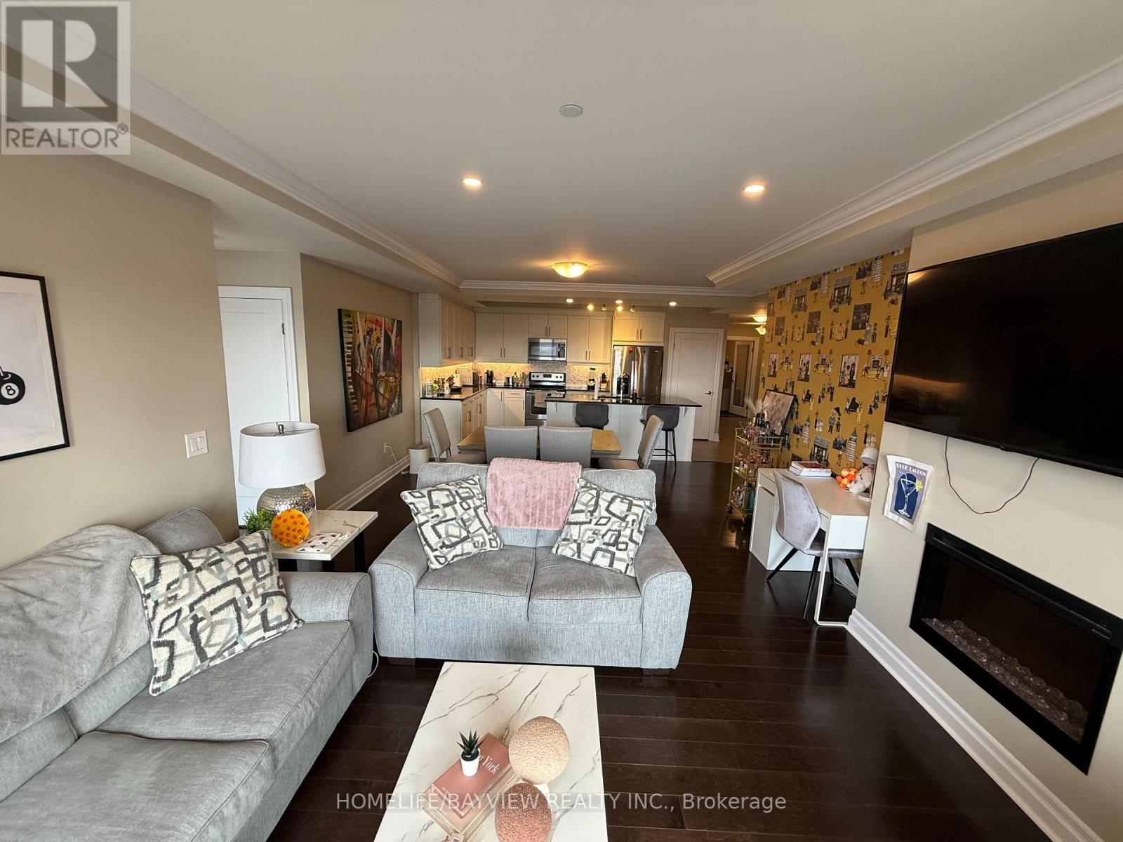 #910 505 TALBOT STREET - 13