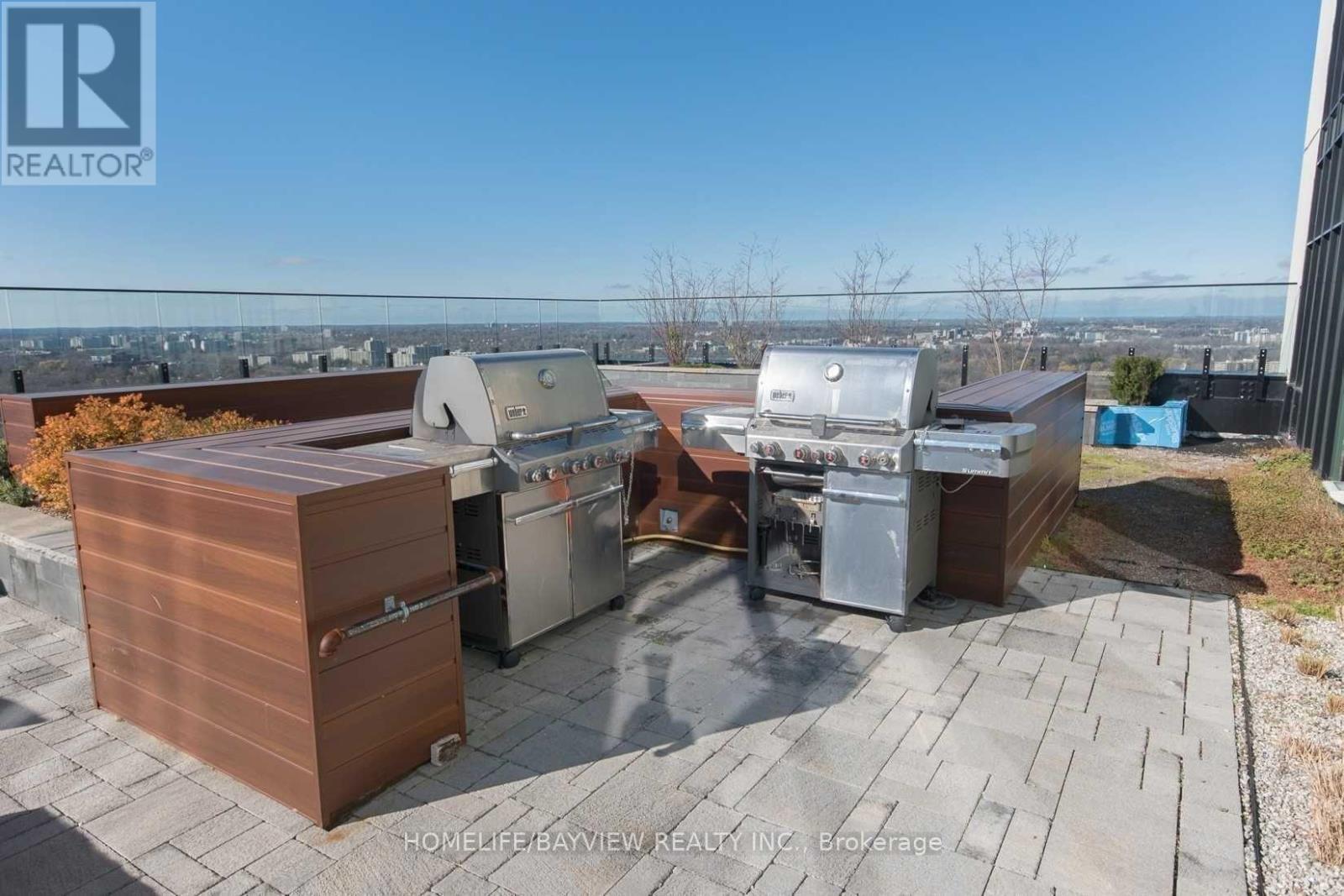 #910 505 TALBOT STREET - 31