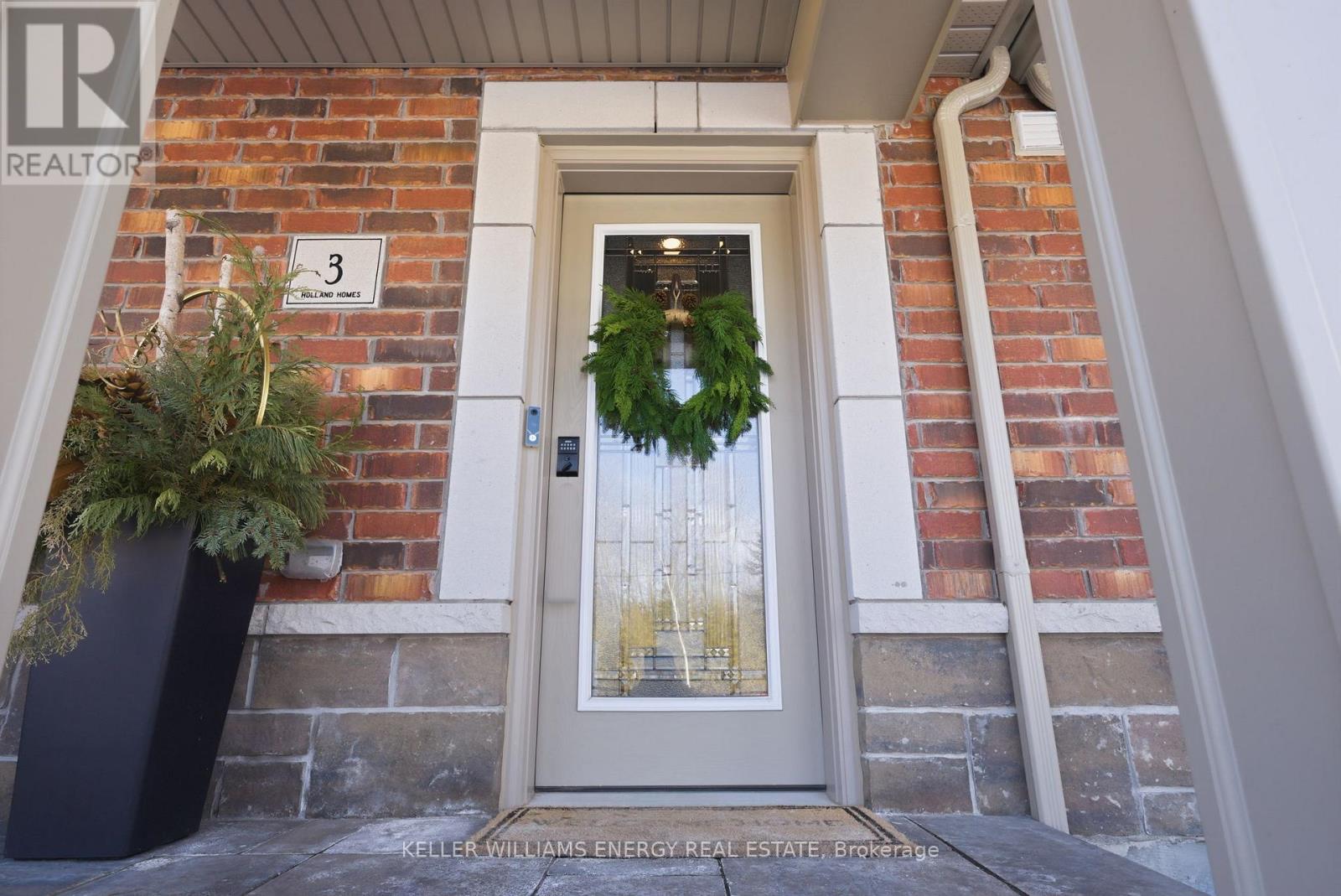 3 - 35 HANNING COURT - Photo 4 of 45, Clarington (Bowmanville), Ontario