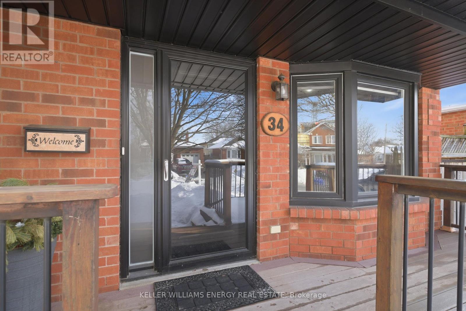 34 STIRLING AVENUE - Photo 3 of 46, Clarington (Courtice), Ontario