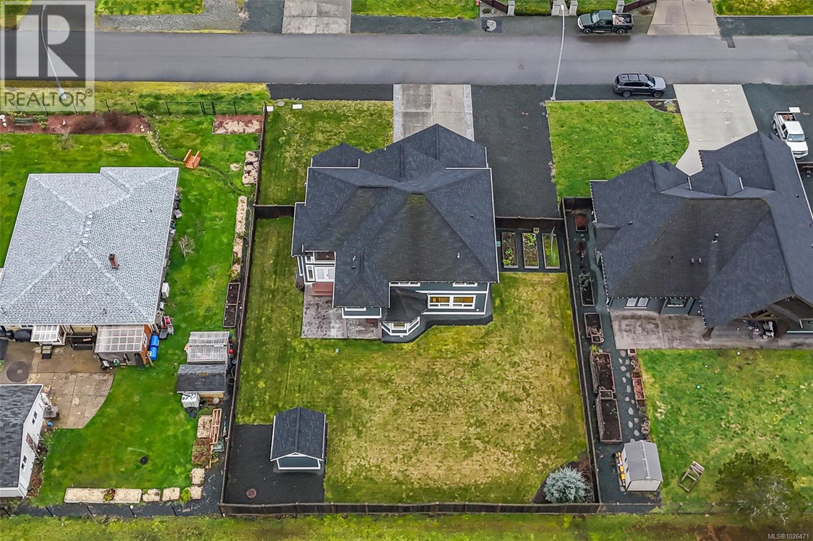 5327 Otter Pl - 4