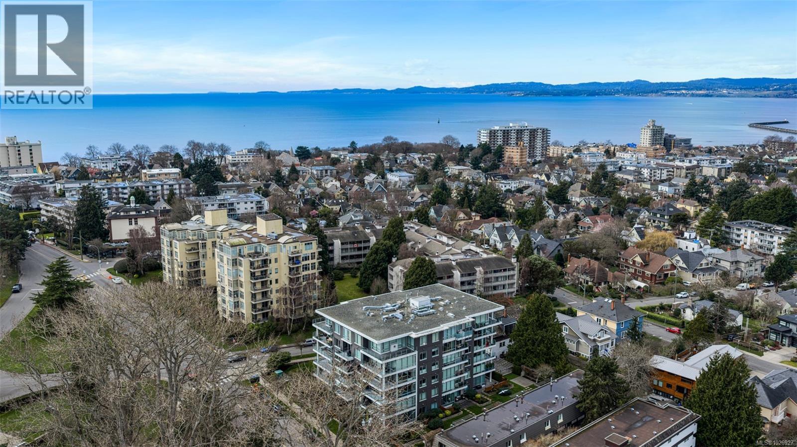 402 200 Douglas Street, Victoria