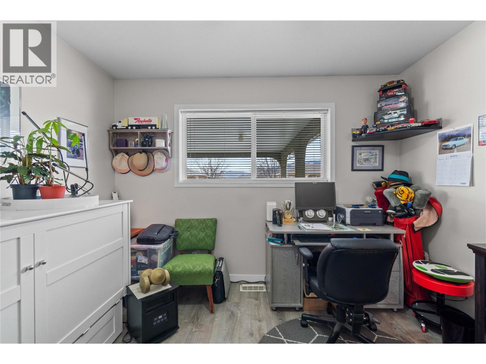 #14 2210 Louie Drive - 14