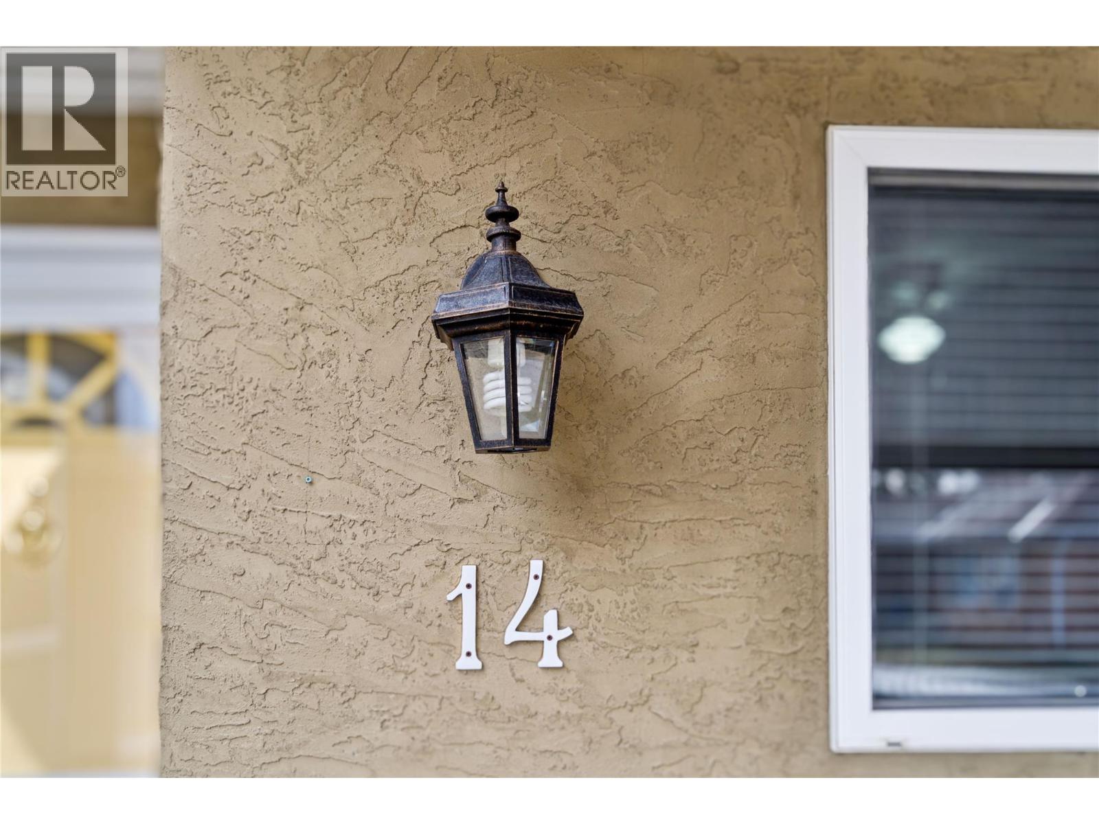 14 2210 Louie Drive, West Kelowna