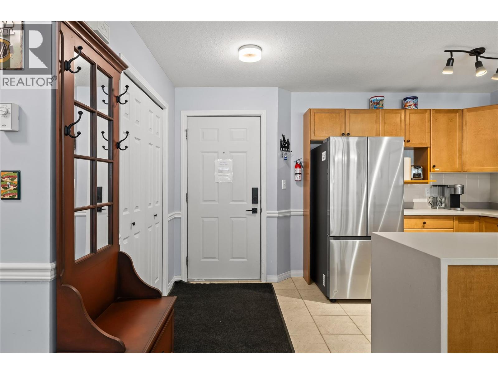 #105 215 Kettleview Road - 19
